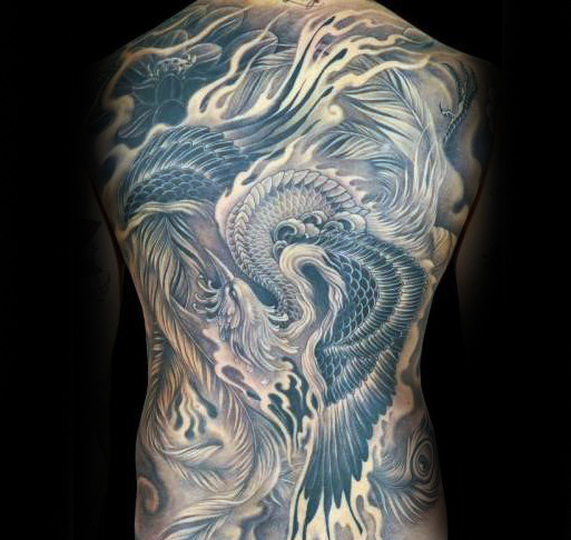 tatuaje fenix en espalda 67