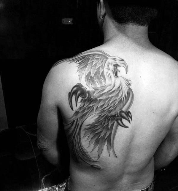 tatuaje fenix en espalda 71