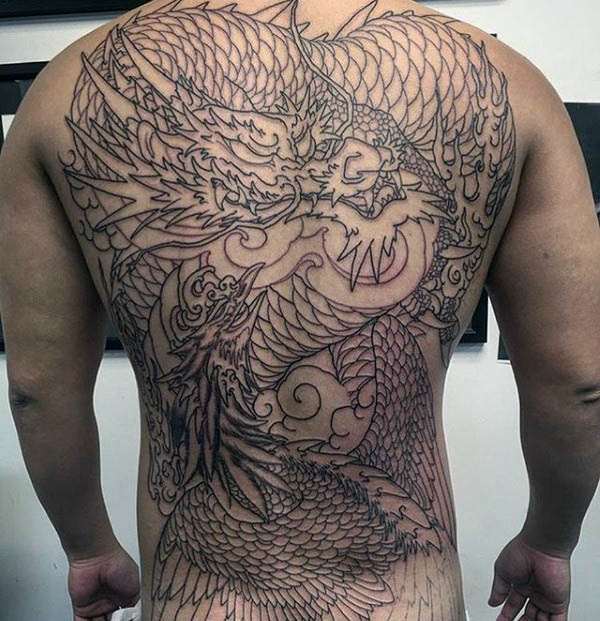 tatuaje fenix en espalda 73