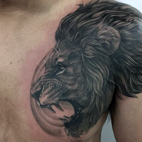 tatuaje leon en el pecho 03