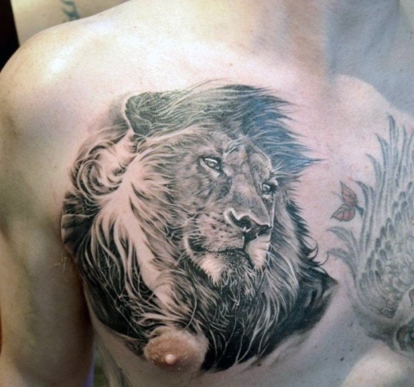 tatuaje leon en el pecho 45
