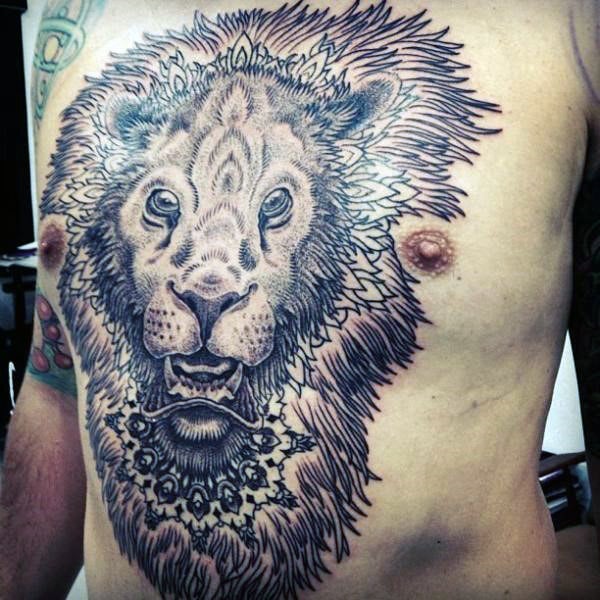 tatuaje leon en el pecho 47