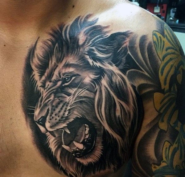 tatuaje leon en el pecho 69