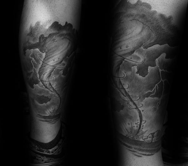 tatuaje tornado huracan 27