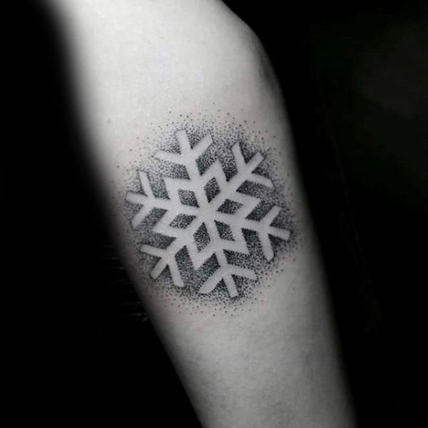 tatuaje copo de nieve 81