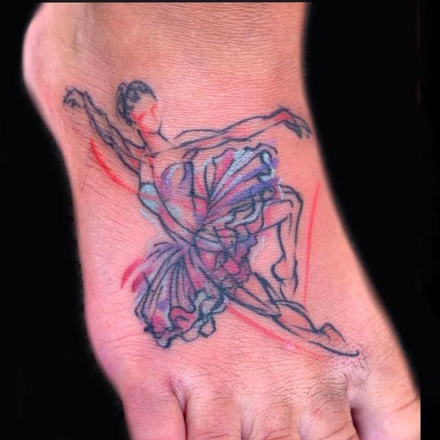 tatuaje bailarina 63