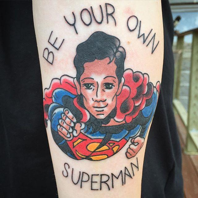 tatuaje superman 83