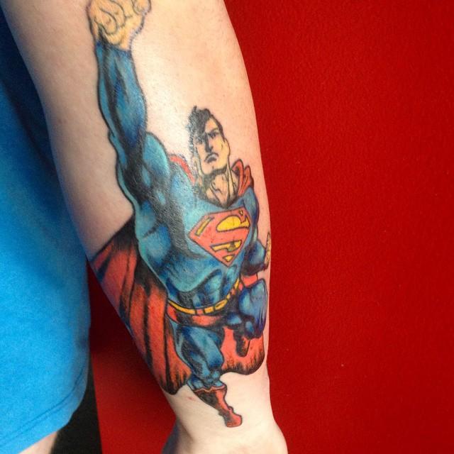 tatuaje superman 89