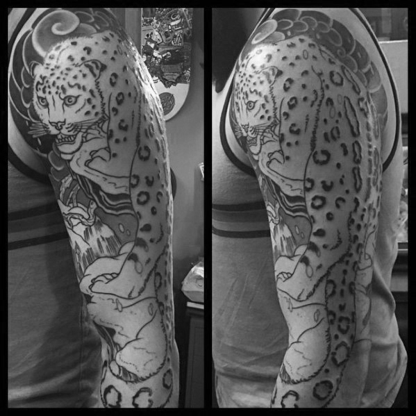 tatuaje leopardo nieves 25
