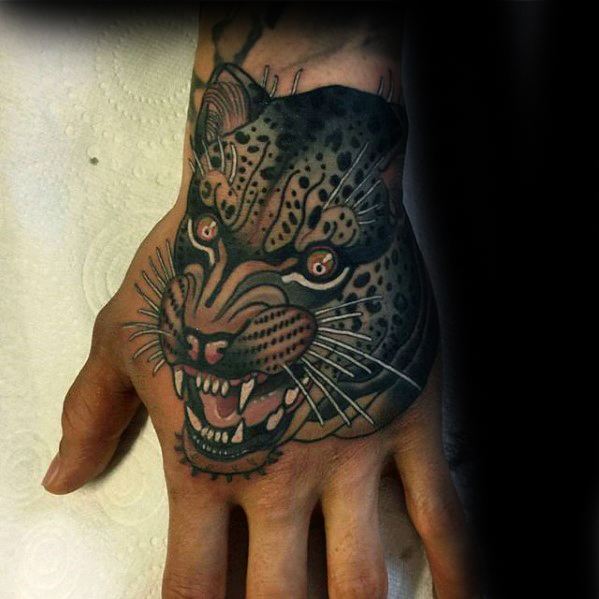 tatuaje leopardo nieves 35