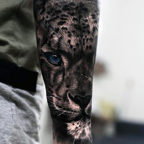 tatuaje leopardo nieves 59
