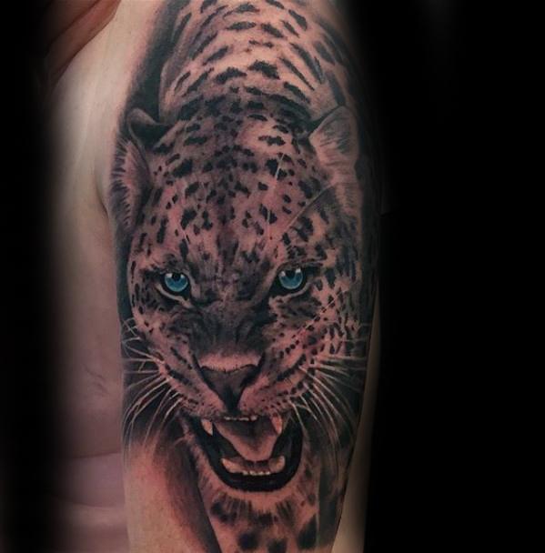 tatuaje leopardo nieves 79