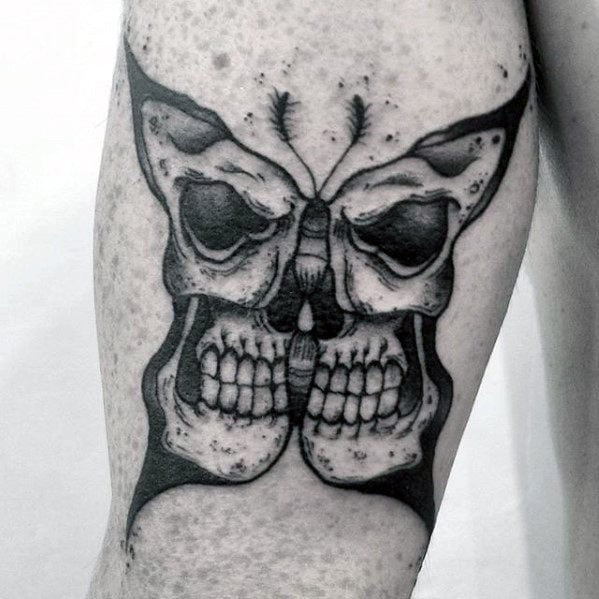 tatuaje parte posterior brazo 39