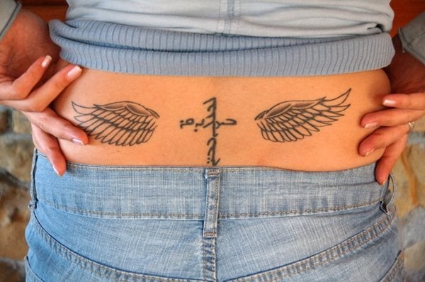 70 Tatuajes en la BAJA espalda (zona lumbar) para MUJER