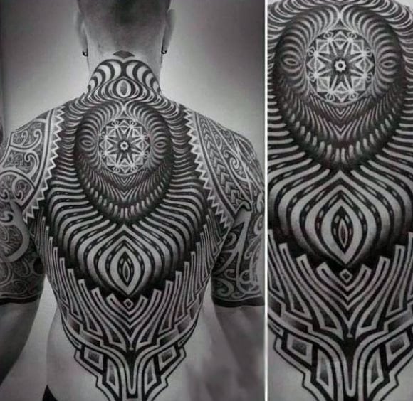 tatuaje tribal espalda 19