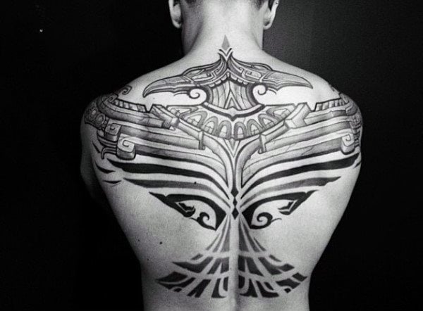 tatuaje tribal espalda 23
