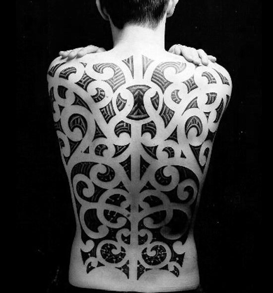 tatuaje tribal espalda 63