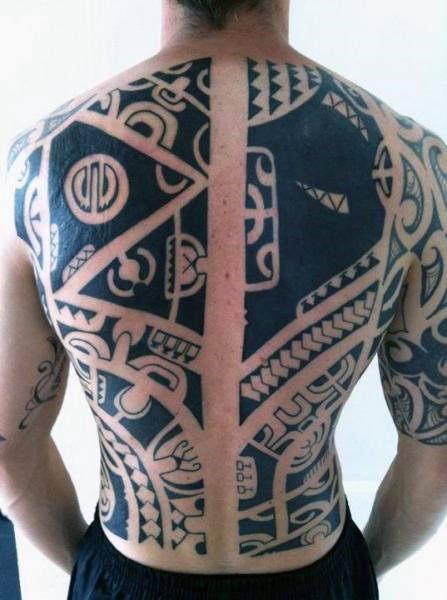 tatuaje tribal espalda 91
